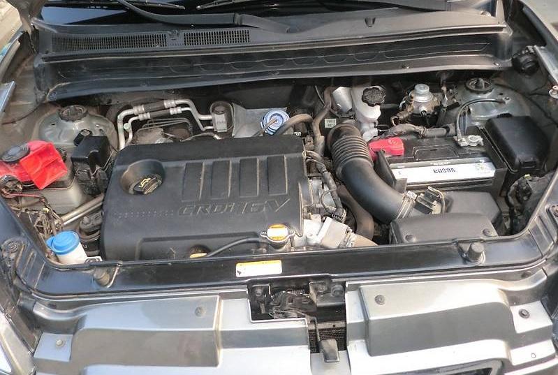 моторный отсек автомобиля