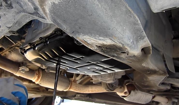 слив масла АКПП