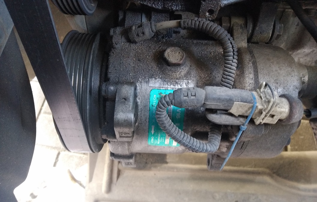 Замена компрессора кондиционера Киа