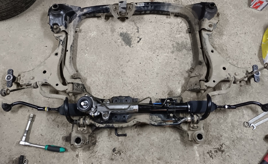 Рейка на подрамнике Киа