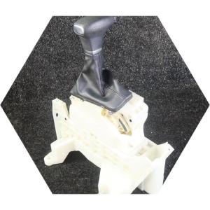 Блок рычага селектора снят для ремонта