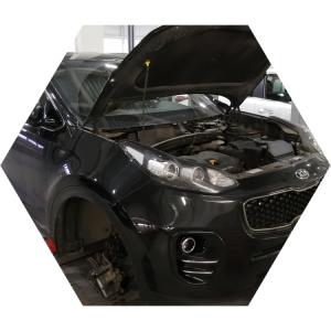 Киа Спортейдж в автотехцентре во время замены сальника привода