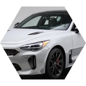 Киа Стингер после замены передних амортизаторов в автотехцентре