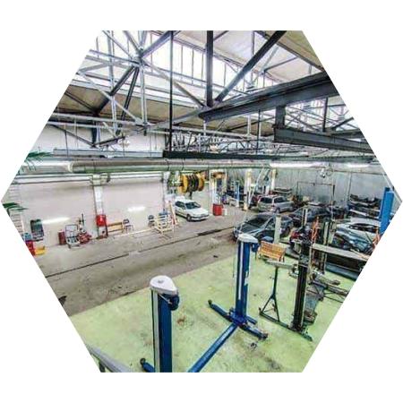 сервисная зона ремонта автомобилей