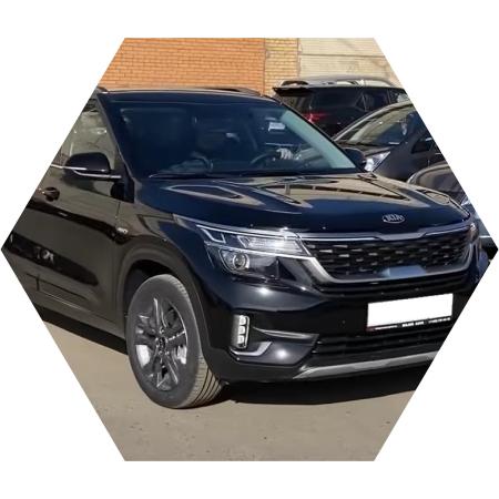 Киа Селтос у автосервиса