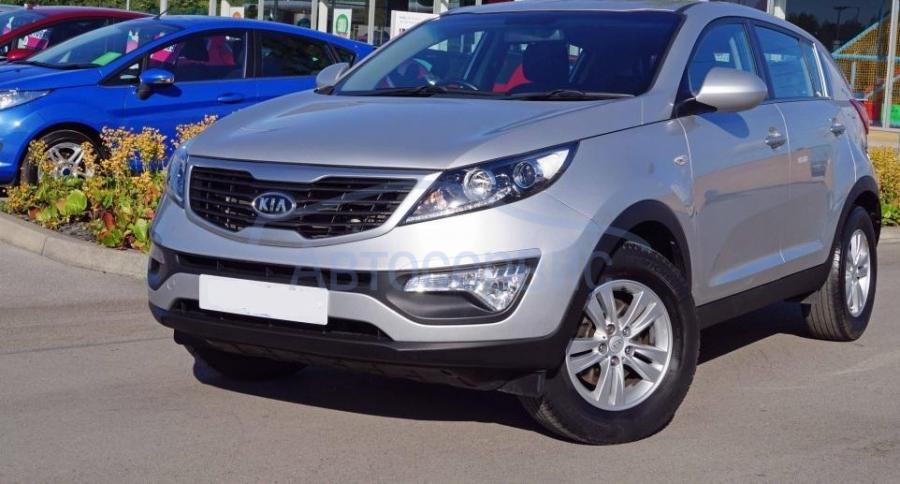 серая Киа Спортейдж