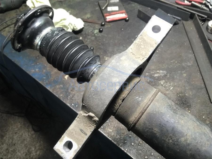 Замена подвесного подшипника