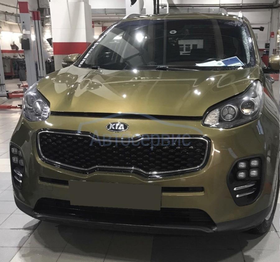 Киа Спортейдж в автотехцентре после замены топливных форсунок