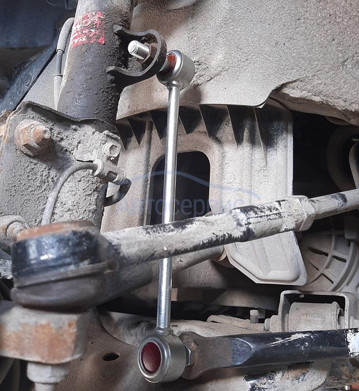 Замена стоек стабилизатора Киа Спортейдж